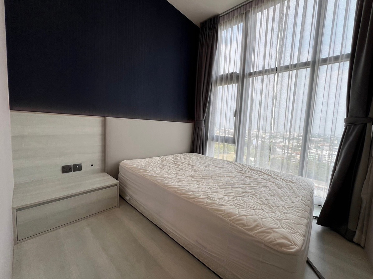 For RentCondoOnnut, Udomsuk : Room available for rent, THE LINE Sukhumvit 101 (The Line Sukhumvit 101). If interested in negotiating the price, add Line @condo168 (with @ in front as well).