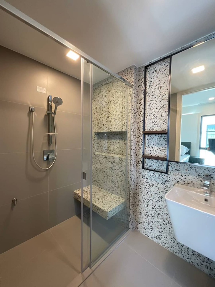 For RentHousePattanakan, Srinakarin : Nantawan rama9-Srinakarin for rent