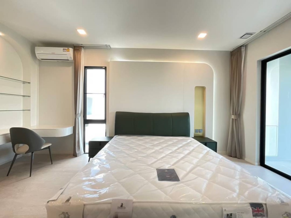 For RentHousePattanakan, Srinakarin : Nantawan rama9-Srinakarin for rent