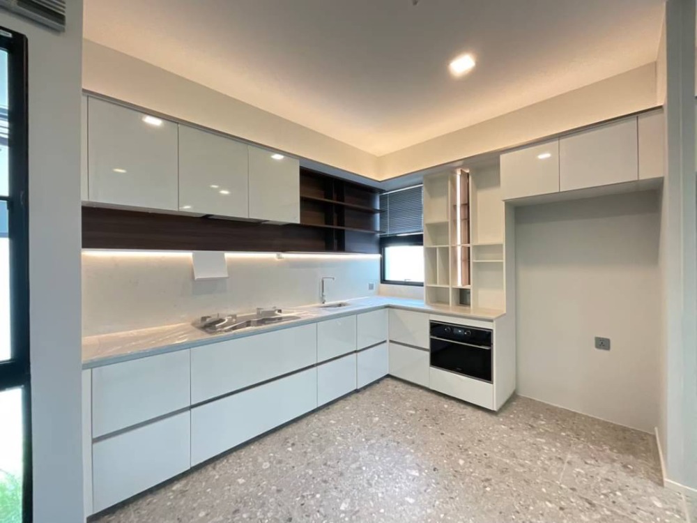 For RentHousePattanakan, Srinakarin : Nantawan rama9-Srinakarin for rent