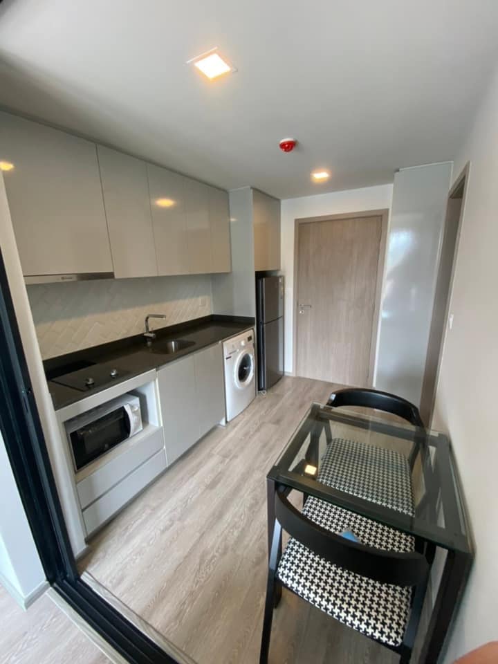 ให้เช่าคอนโดราชเทวี พญาไท : Maestro 14 Siam - Ratchathewi【𝐑𝐄𝐍𝐓】🔥ห้องโมเดิร์น เรียบง่าย วิวเมือง ใกล้BTSราชเทวี 🔥 ติดต่อไลน์ไอดี: @hacondo