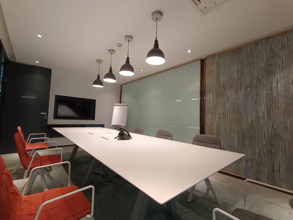 For RentOfficeOnnut, Udomsuk : Bangkok Office For Rent Sukhumvit Phra Kanong Serviced Office Summer Hills Phrakanong Office Building Fully-Furnished 4 Workstations closed to BTS Phrakanong, Sukhumvit, Klongtoey, Ekkamai, Thonglor, Onnut