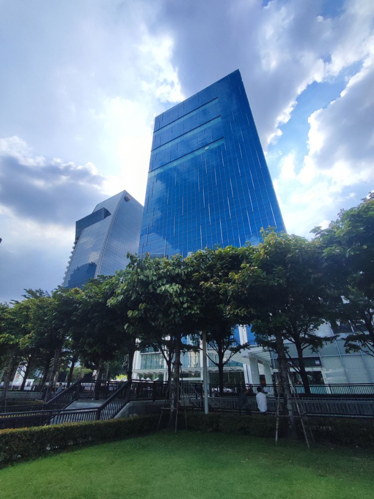 ให้เช่าสำนักงานรัชดา ห้วยขวาง : เซอร์วิสออฟฟิศ พื้นที่สำนักงานให้เช่า รัชดา Serviced Office ตกแต่งสวย พร้อมเข้าอยู่ อาคาร เอไอเอ แคปิตอล เซ็นเตอร์ - AIA Capital Center Building 4 Workstations ราคาเช่า 27,090 บาท ใกล้รถไฟฟ้าใต้ดิน MRTศูนย์วัฒนธรรม