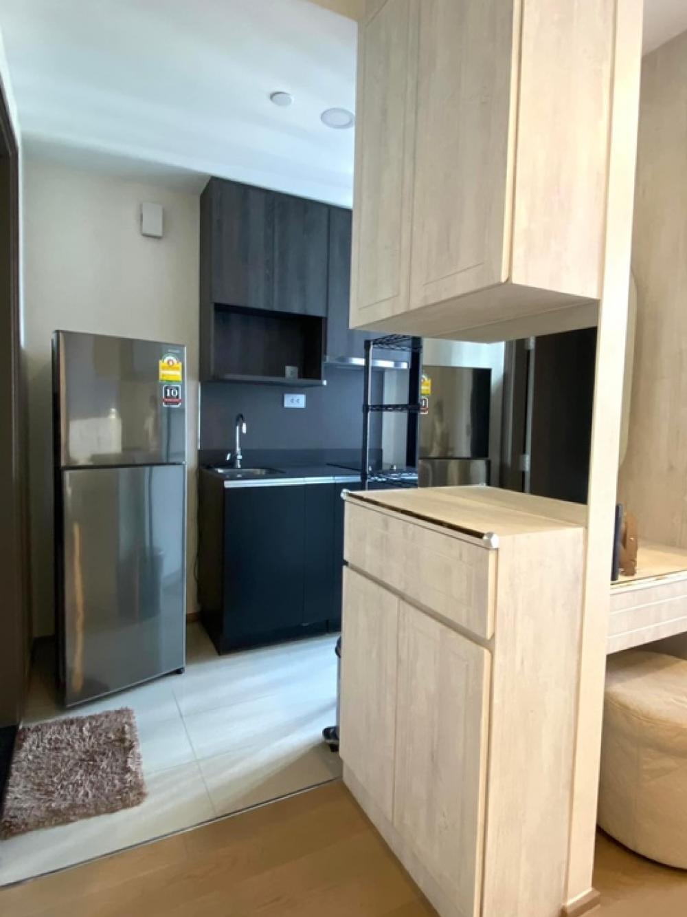 ให้เช่าคอนโดสยาม จุฬา สามย่าน : ถูกสุดในตลาด!! ขนาด 25 ตร.ม ชั้น 26 เตรียมอุดม รพ.จุฬา สวนลุม, BTSศาลาแดง, MRTสีลม, MRTสามย่าน  ที่จอดรถ Super Car, EV @ แอชตัน จุฬา