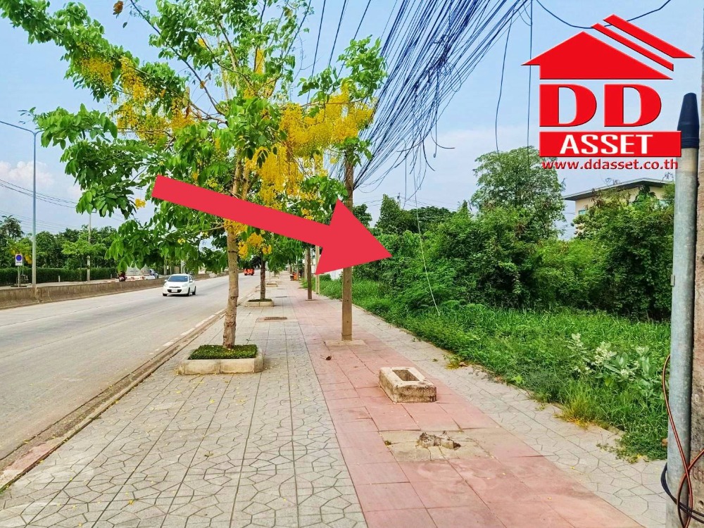 ขายที่ดินมีนบุรี-ร่มเกล้า : ขายด่วน ที่ดินเปล่า ติดถนน ซอยราษฎร์อุทิศ มีนบุรี รหัส L8002