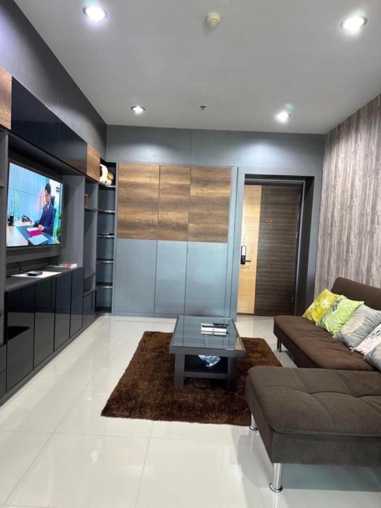 For RentCondoRama9, Petchburi, RCA : for rent Supalai park ekkamai thonglor 1 bed plus penthouse 🌈❤️