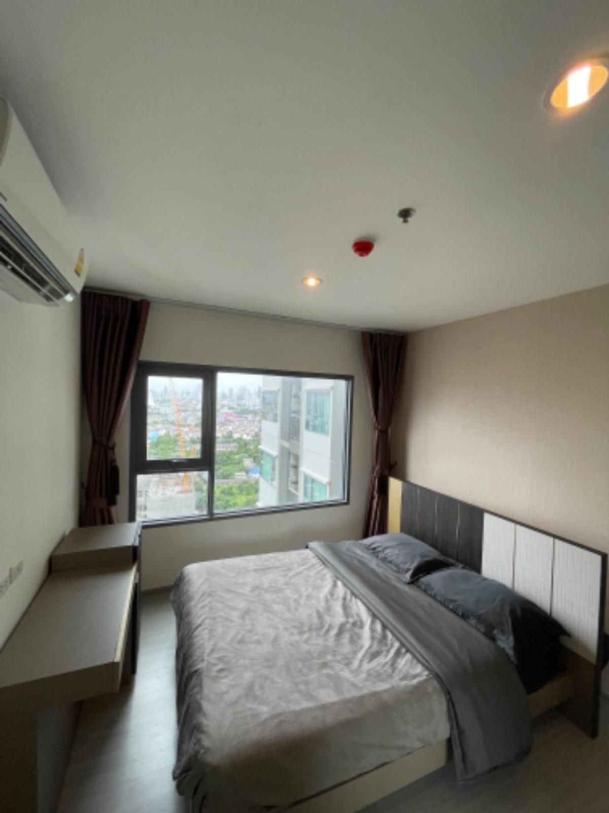 For SaleCondoThaphra, Talat Phlu, Wutthakat : For Sale Condo , Aspire Sathorn - Ratchapruek , BTS-Bang Wa , Pakklong Phasi Charoen , Phasi Charoen , Bangkok ,   CX-109312