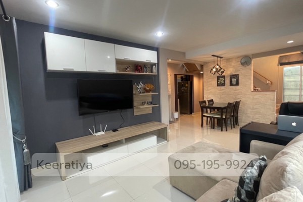 For SaleHousePathum Thani,Rangsit, Thammasat : B768 Semi-detached house for sale, The Plant Project. Rangsit-Khlong Sam, 2 floors, 3 bedrooms, 2 bathrooms, price 3.69 million baht, area 40 sq m, 125 sq m