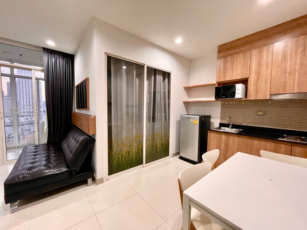 For SaleCondoRatchathewi,Phayathai : Urgent sale, 2 bedrooms, very (special) price! IDEO Verve Ratchaprarop IDEO Verve Ratchaprarop