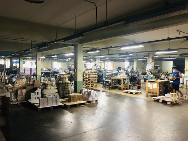 For SaleFactoryRamkhamhaeng, Hua Mak : Factory for sale with factory certificate 4 Ramkhamhaeng 42, area 2-0-8 rai, near BTS 500, road 8 meters.