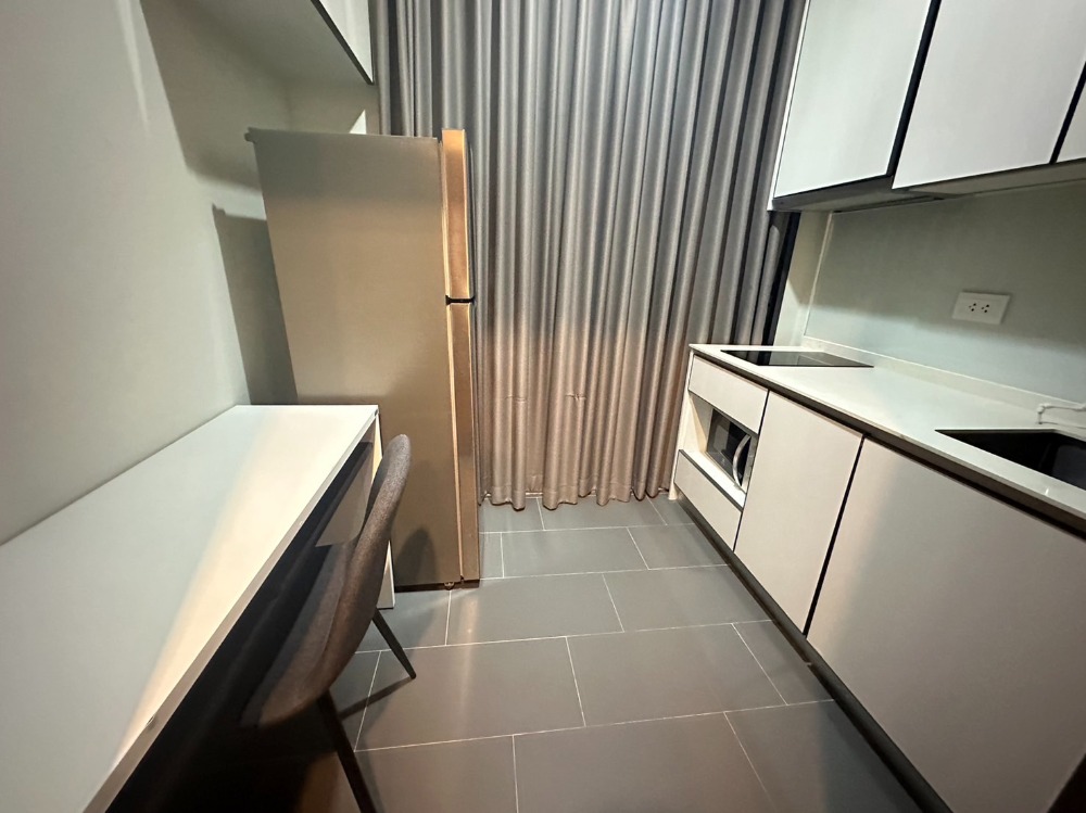 For RentCondoSukhumvit, Asoke, Thonglor : For rent at  C Ekkamai, More Rooms available, Fast response via LINE, Price Negotiable