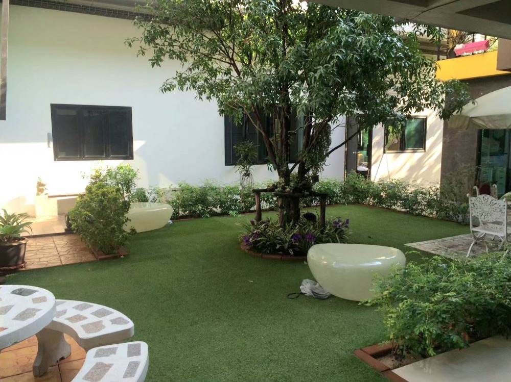 For SaleHome OfficePattanakan, Srinakarin : Home office for sale, office building with beautifully decorated residences, total of 2 buildings, area 1 rai, opposite Suan Luang Rama IX.