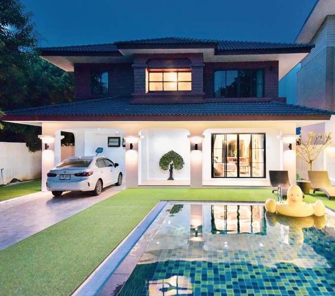 For RentHouseChiang Mai : Luxurious house for rent, Pool Villa, in the Lakeview Park 2 Village project. Near Central Festival