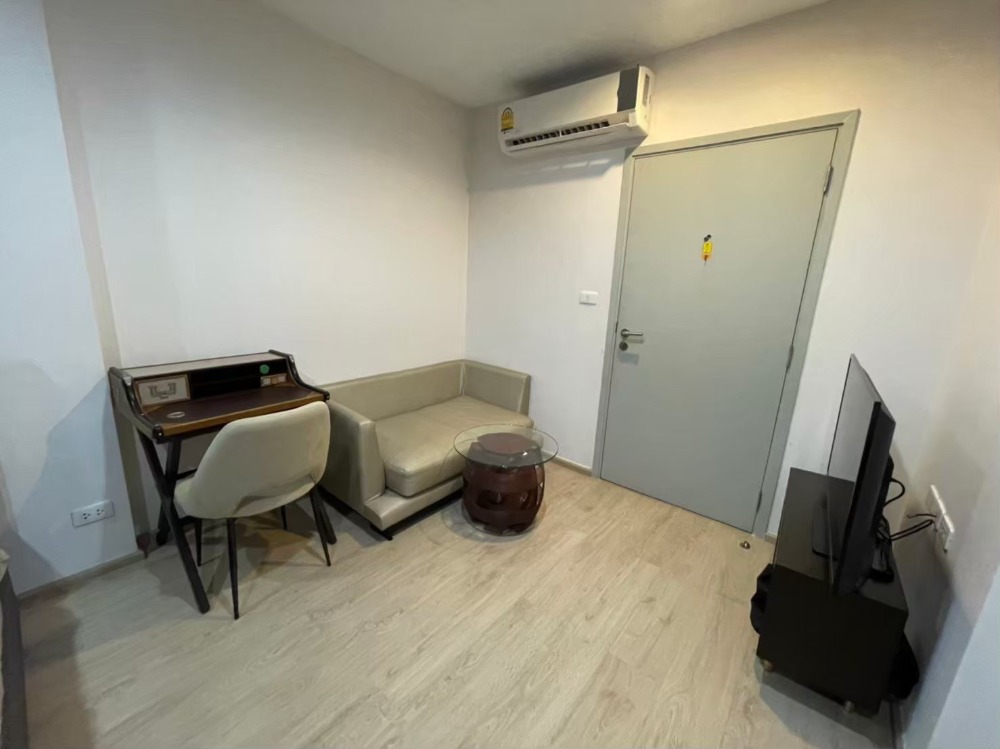 For SaleCondoThaphra, Talat Phlu, Wutthakat : 🌟Sell with tenants, special room! Good value with well-proportioned room area and complete kitchen set, only 2.5 MB*, beautiful city view at Ideo Sathorn-Tha Phra