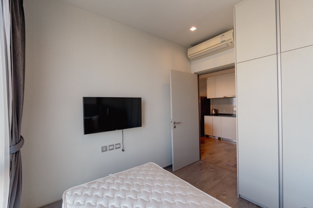 ให้เช่าคอนโดลาดพร้าว เซ็นทรัลลาดพร้าว : [ ปล่อยเช่า ] 📍วิสซ์ดอม อเวนิว รัชดา-ลาดพร้าว ห้องมุม เฟอร์นิเจอร์ครบ พร้อมเข้าอยู่