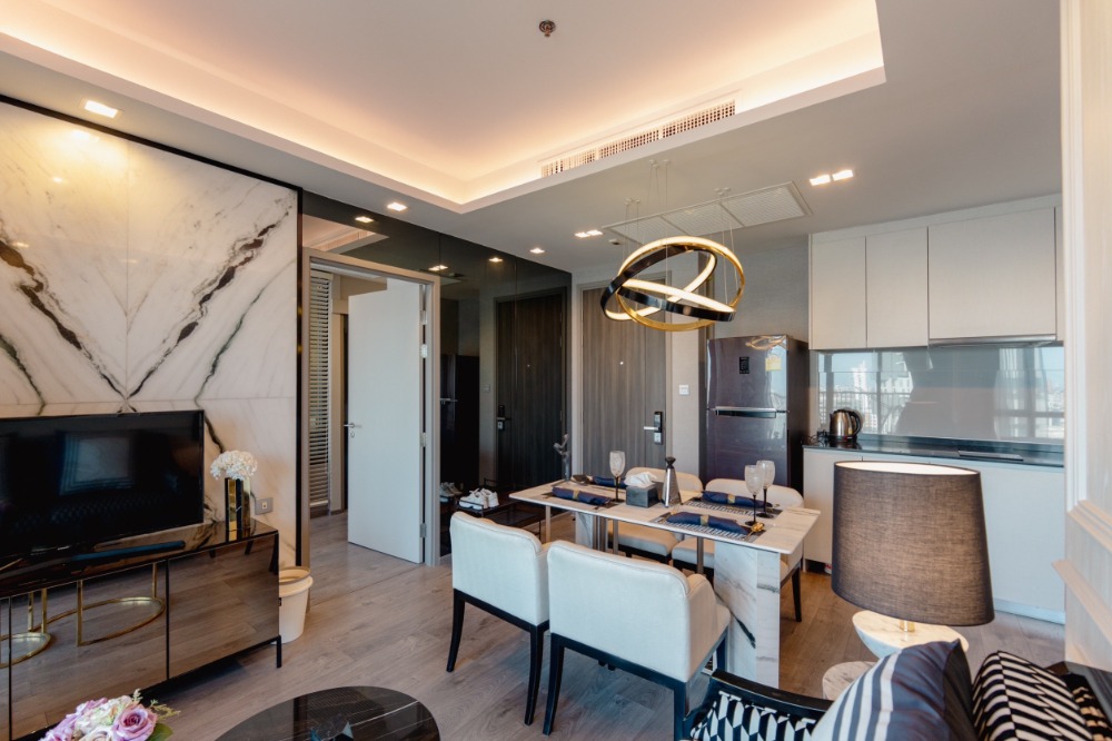 ให้เช่าคอนโดลาดพร้าว เซ็นทรัลลาดพร้าว : [ ปล่อยเช่า ] 📍วิสซ์ดอม อเวนิว รัชดา-ลาดพร้าว ห้องมุม เฟอร์นิเจอร์ครบ พร้อมเข้าอยู่