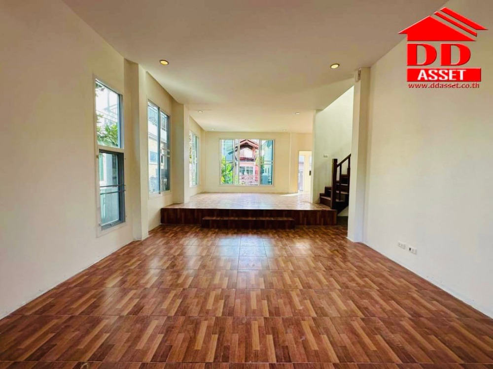 ขายบ้านลาดกระบัง สุวรรณภูมิ : บ้านลลิล อ่อนนุช-วงแหวนฯ-สุวรรณภูมิ ลลิล The Young Executive ใกล้Airport Link สถานีลาดกระบัง รหัส H8005