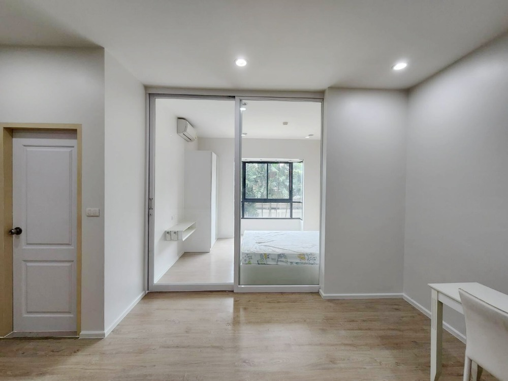 For SaleCondoPattanakan, Srinakarin : S-S1R9132  Condo for sale, S1 Rama 9, size 34 sqm., 2nd floor, 2.4 million, 064-959-8900