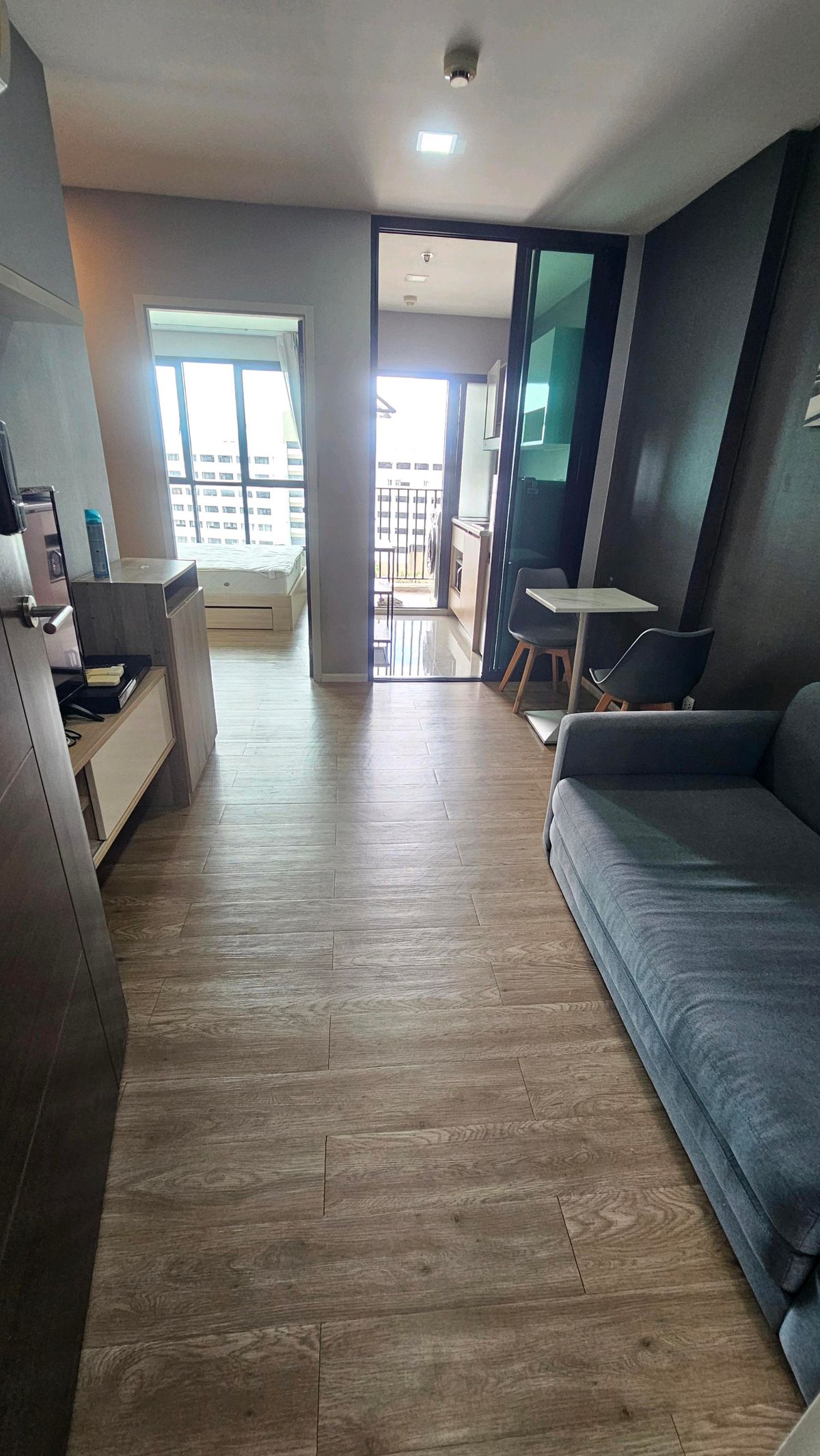 ให้เช่าคอนโดวิภาวดี ดอนเมือง หลักสี่ : เอพพิโซด โทร 0658309884​ ไลน์​ไอดี​@condo55​