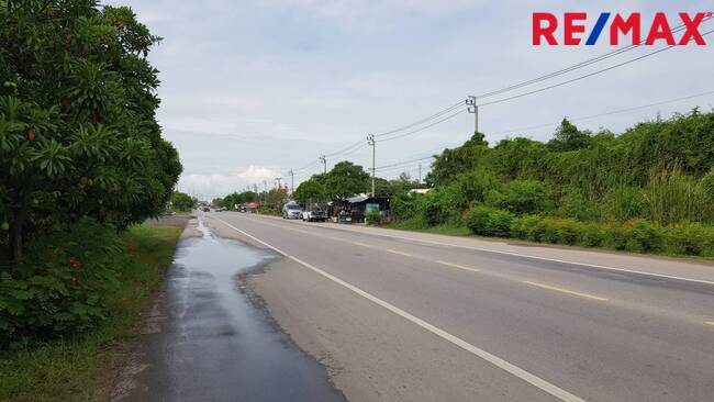 ให้เช่าที่ดินพระราม 2 บางขุนเทียน : ให้เช่าที่ดิน 2-2-8 ไร่ ติดถนนบางขุนเทียนชายทะเล ถนนพระรามสอง (พระราม2) ใกล้โรงพยาบาลผู้สูงอายุ ทำเลดีเยี่ยม เหมาะทำธุรกิจร้านอาหาร คาเฟ่ ให้เช่าราคา 100,000 บาท/เดือน