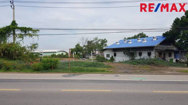 ให้เช่าที่ดินพระราม 2 บางขุนเทียน : ให้เช่าที่ดิน 2-2-8 ไร่ ติดถนนบางขุนเทียนชายทะเล ถนนพระรามสอง (พระราม2) ใกล้โรงพยาบาลผู้สูงอายุ ทำเลดีเยี่ยม เหมาะทำธุรกิจร้านอาหาร คาเฟ่ ให้เช่าราคา 100,000 บาท/เดือน