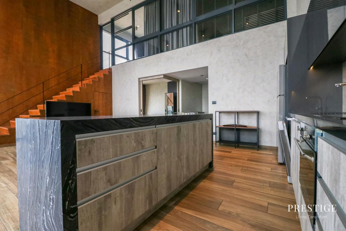 For RentCondoSukhumvit, Asoke, Thonglor : 📌For RENT | The Lofts Asoke - 2BR Duplex (120sqm), 120,000 THB