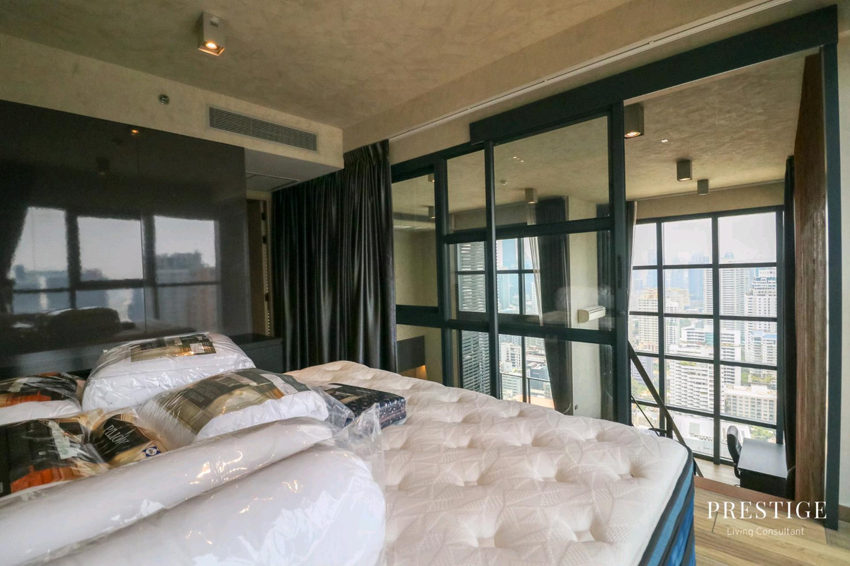 For RentCondoSukhumvit, Asoke, Thonglor : 📌For RENT | The Lofts Asoke - 2BR Duplex (120sqm), 120,000 THB