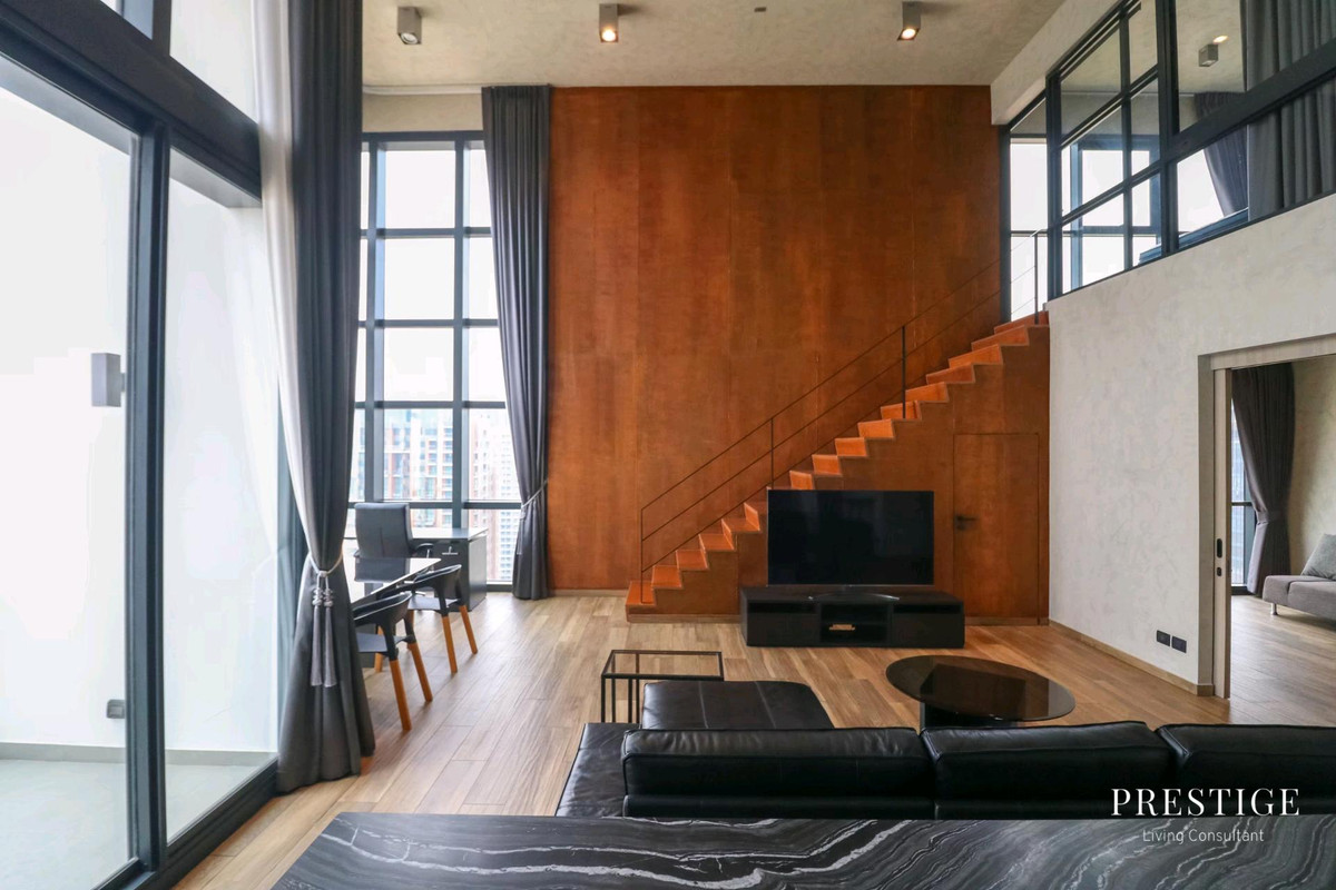 For RentCondoSukhumvit, Asoke, Thonglor : 📌For RENT | The Lofts Asoke - 2BR Duplex (120sqm), 120,000 THB