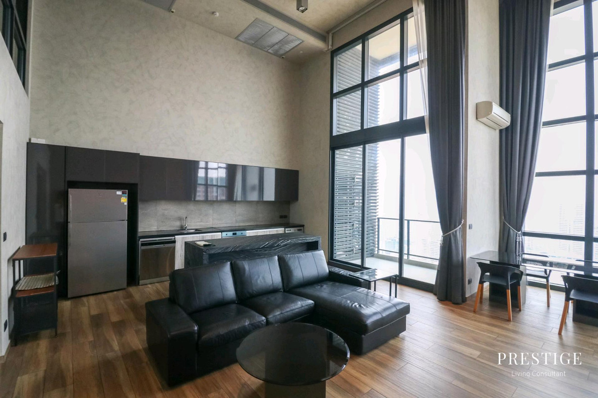 For RentCondoSukhumvit, Asoke, Thonglor : 📌For RENT | The Lofts Asoke - 2BR Duplex (120sqm), 120,000 THB