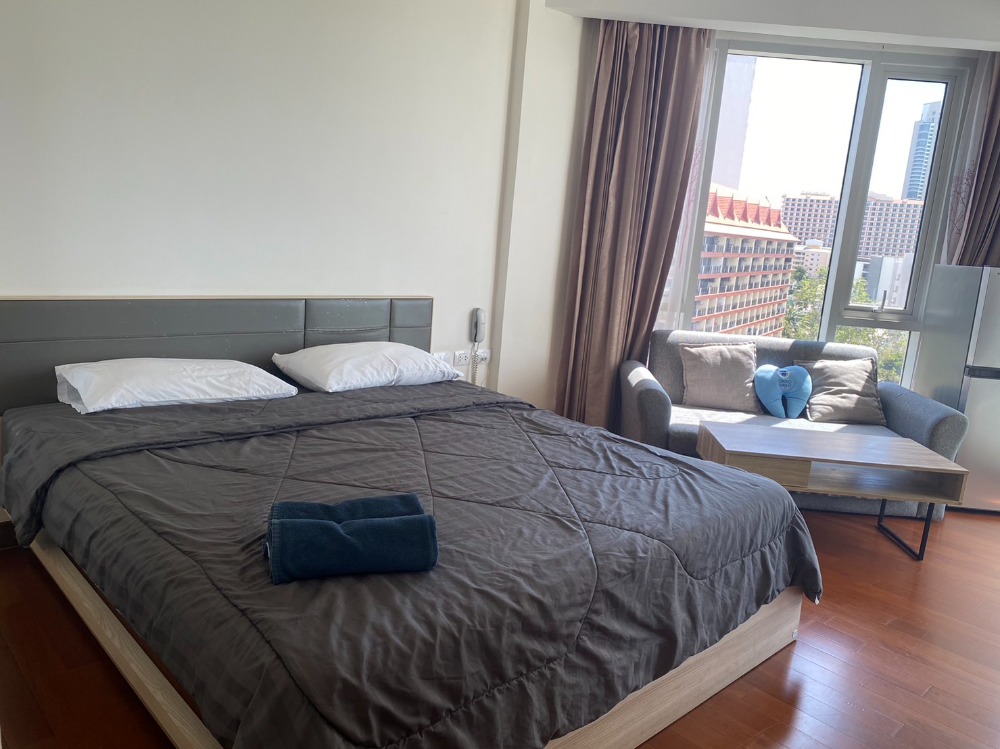 ขายคอนโดพัทยา บางแสน ชลบุรี สัตหีบ : For sale Condo The Palm wongamat beach corner room(S03-1611)