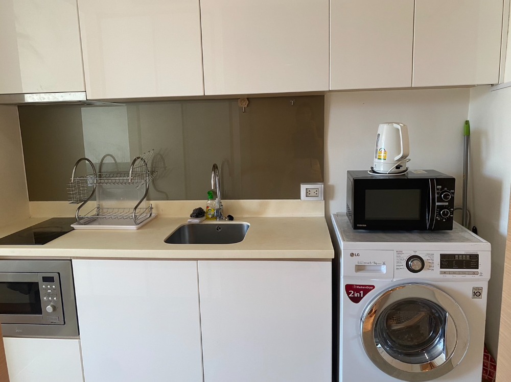 ขายคอนโดพัทยา บางแสน ชลบุรี สัตหีบ : For sale Condo The Palm wongamat beach corner room(S03-1611)