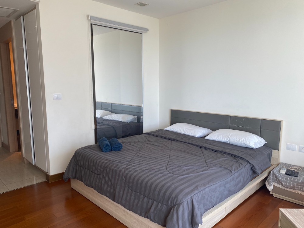 ขายคอนโดพัทยา บางแสน ชลบุรี สัตหีบ : For sale Condo The Palm wongamat beach corner room(S03-1611)