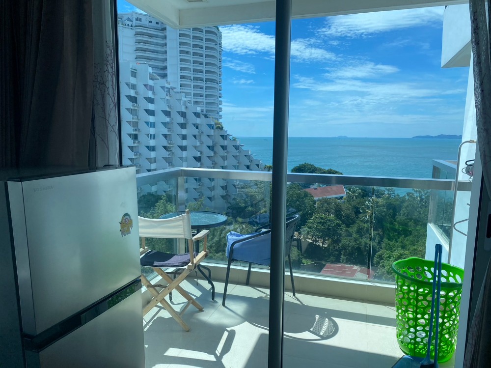 ขายคอนโดพัทยา บางแสน ชลบุรี สัตหีบ : For sale Condo The Palm wongamat beach corner room(S03-1611)