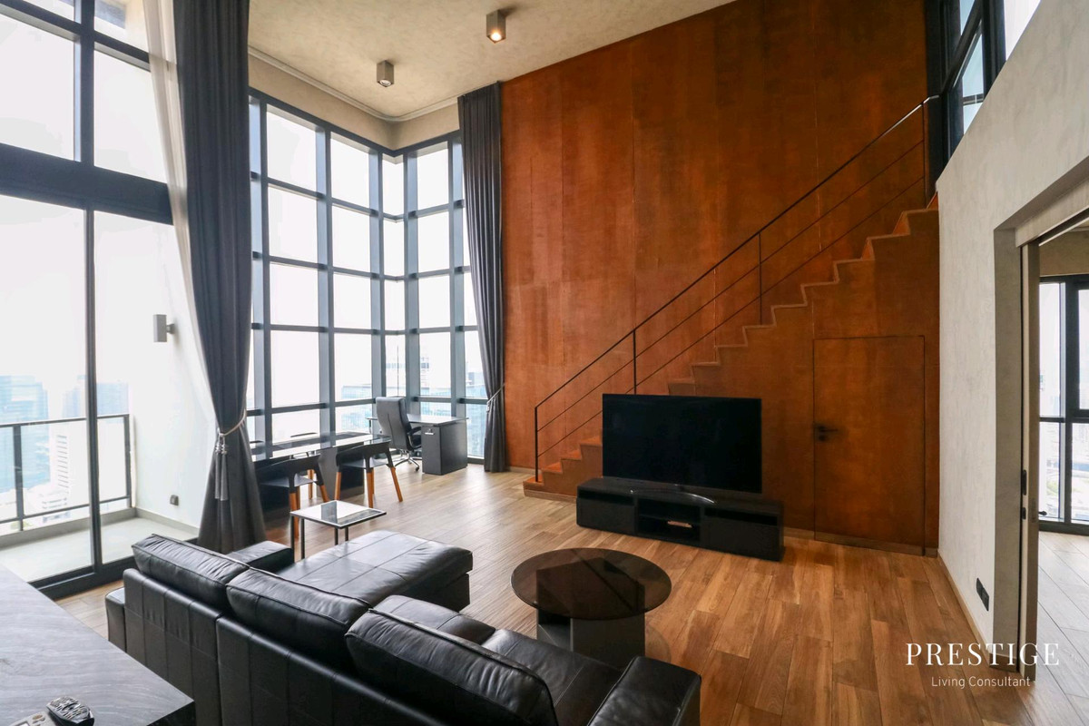 For RentCondoSukhumvit, Asoke, Thonglor : 📌For RENT | The Lofts Asoke - 2BR Duplex (120sqm), 120,000 THB