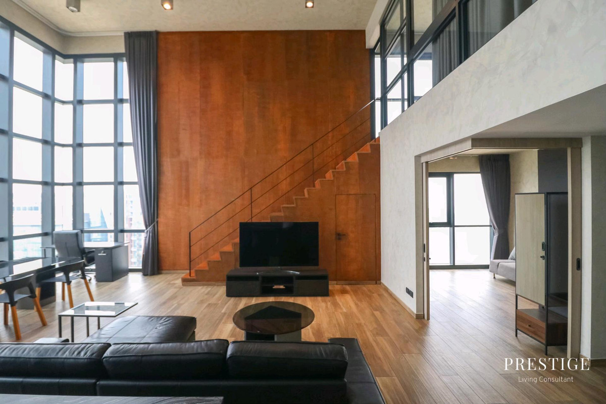 For RentCondoSukhumvit, Asoke, Thonglor : 📌For RENT | The Lofts Asoke - 2BR Duplex (120sqm), 120,000 THB