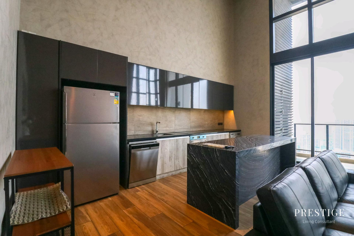 For RentCondoSukhumvit, Asoke, Thonglor : 📌For RENT | The Lofts Asoke - 2BR Duplex (120sqm), 120,000 THB