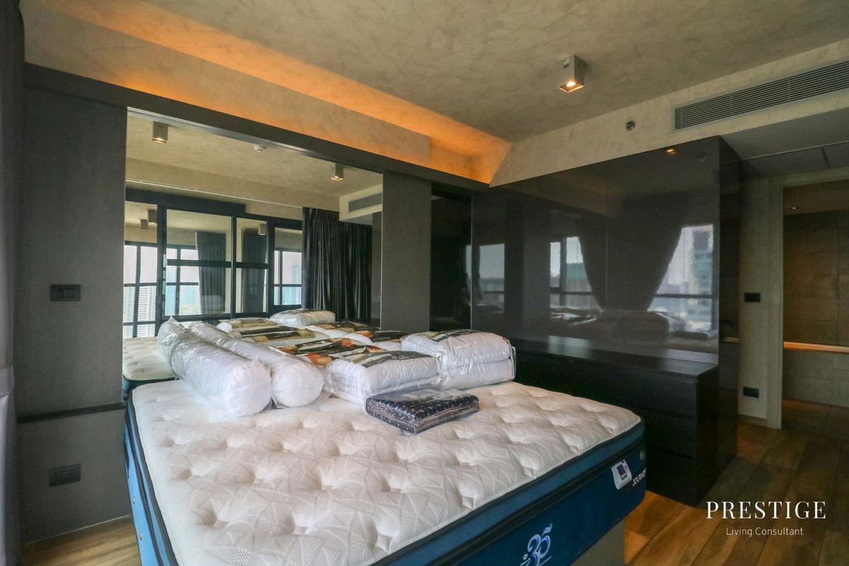 For RentCondoSukhumvit, Asoke, Thonglor : 📌For RENT | The Lofts Asoke - 2BR Duplex (120sqm), 120,000 THB