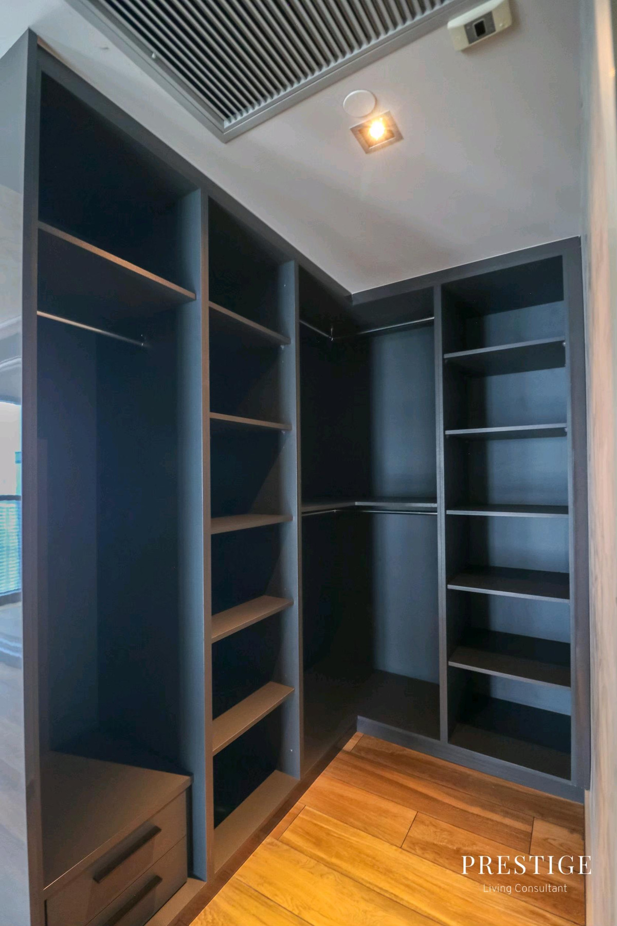 For RentCondoSukhumvit, Asoke, Thonglor : 📌For RENT | The Lofts Asoke - 2BR Duplex (120sqm), 120,000 THB