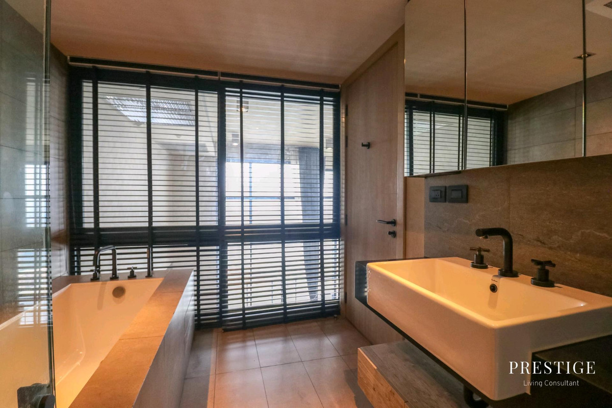 For RentCondoSukhumvit, Asoke, Thonglor : 📌For RENT | The Lofts Asoke - 2BR Duplex (120sqm), 120,000 THB