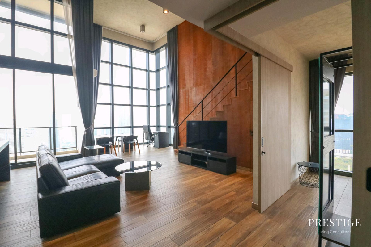 For RentCondoSukhumvit, Asoke, Thonglor : 📌For RENT | The Lofts Asoke - 2BR Duplex (120sqm), 120,000 THB