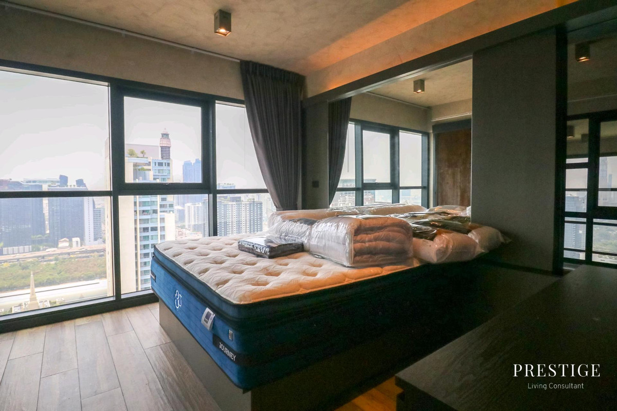 For RentCondoSukhumvit, Asoke, Thonglor : 📌For RENT | The Lofts Asoke - 2BR Duplex (120sqm), 120,000 THB