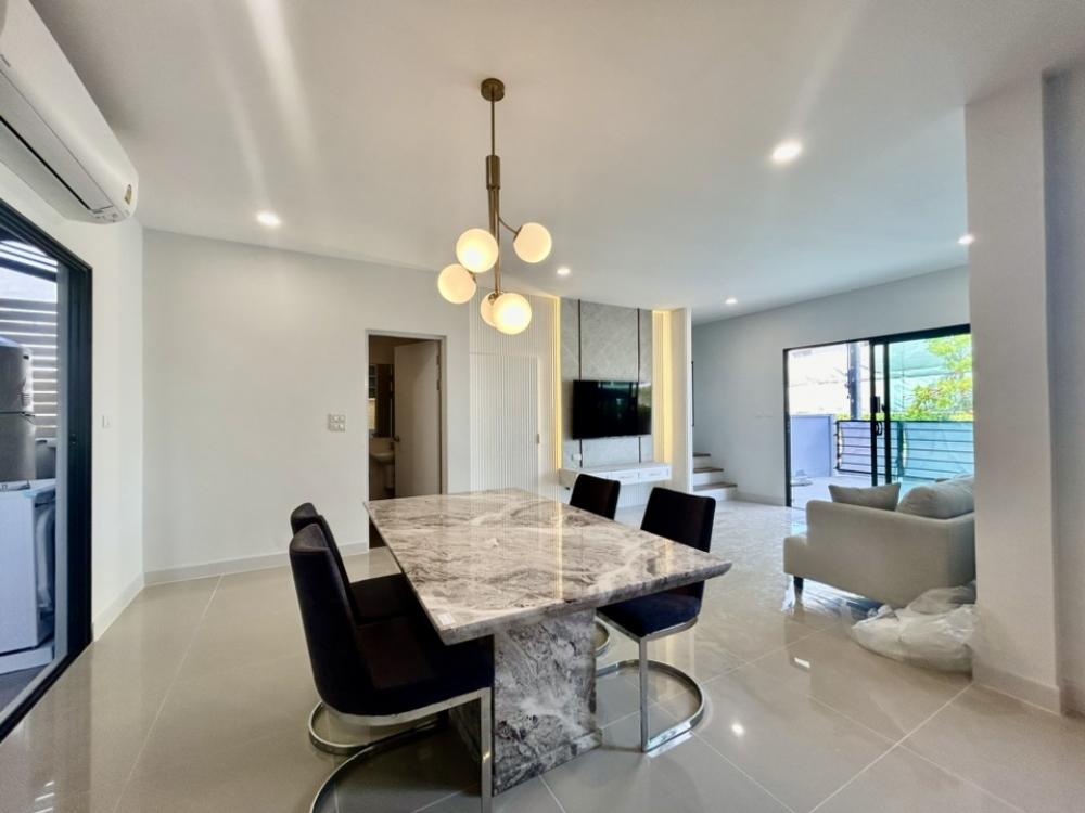 For RentTownhomeBangna, Bearing, Lasalle : 💥*For rent Townhome Pleno Bangna (new project)*