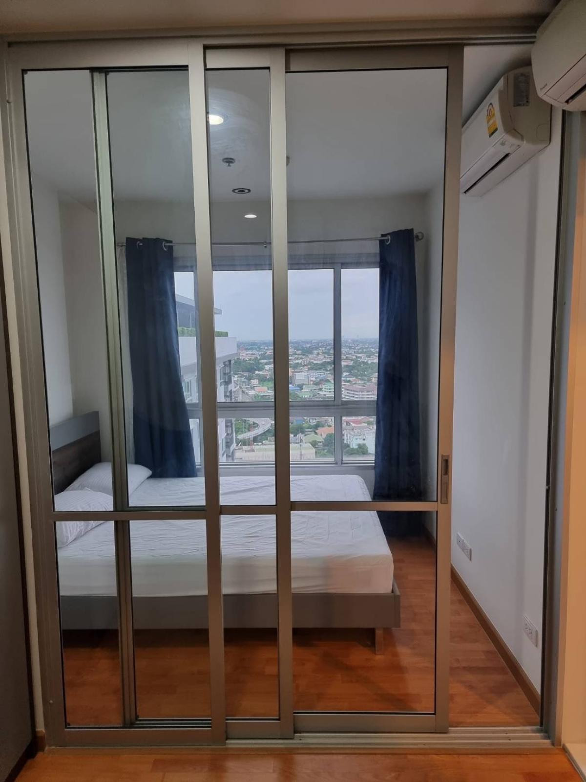 ขายคอนโดท่าพระ ตลาดพลู วุฒากาศ : ขายคอนโด  เดอะ เพรสซิเดนท์ สาทร - ราชพฤกษ์ 3 BTS-บางหว้า ปากคลองภาษีเจริญ เขต ภาษีเจริญ กรุงเทพ CX-29343