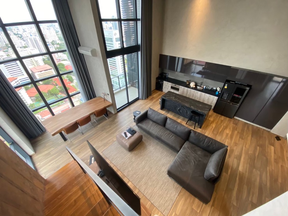 ให้เช่าคอนโดสุขุมวิท อโศก ทองหล่อ : 📌For RENT เช่า | The Lofts Asoke - 3BR Duplex (145 sqm), 195,000 THB