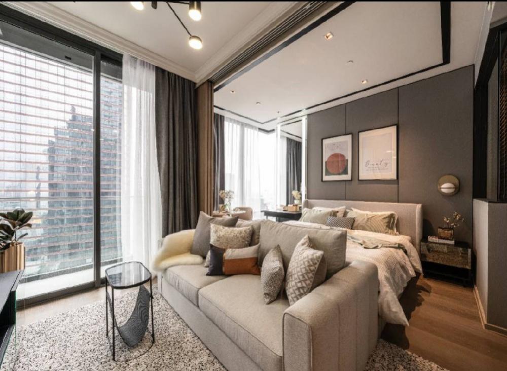 For RentCondoSilom, Saladaeng, Bangrak : For rent Ashton Silom 1bedroom 1bathroom 35sqm rent 31,000 per mo rainy 081 8895470