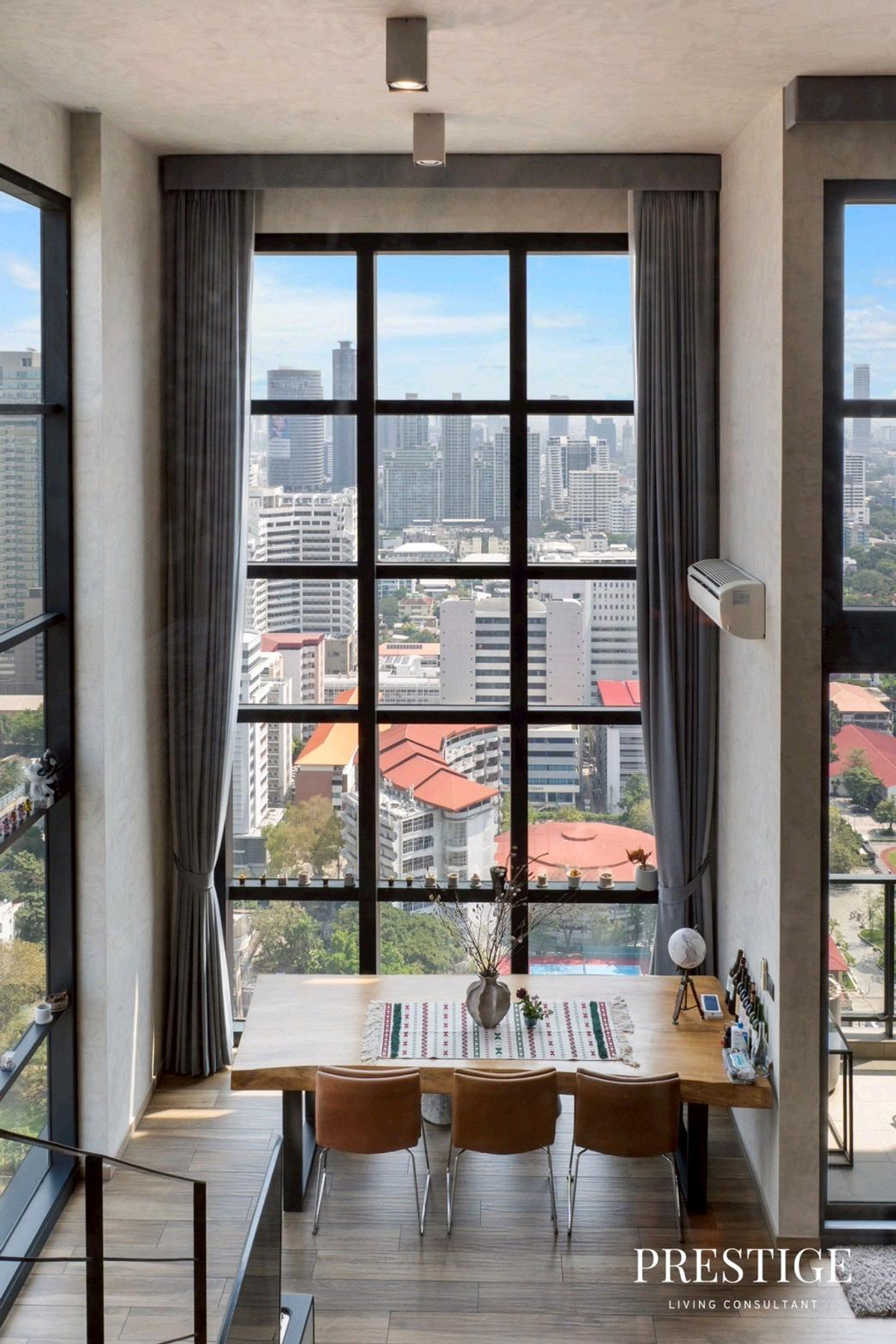 ให้เช่าคอนโดสุขุมวิท อโศก ทองหล่อ : 📌For RENT เช่า | The Lofts Asoke - 3BR Duplex (145 sqm) 195,000 THB