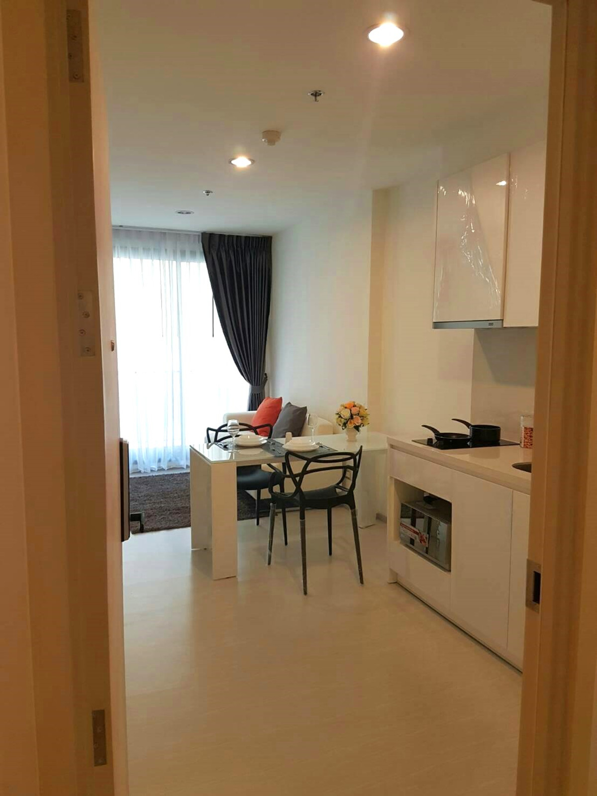 ให้เช่าคอนโดสุขุมวิท อโศก ทองหล่อ : Rhythm Sukhumvit 42 | 40 sq.m. Fully furnished 📞 Line : @pukkhome (with @)