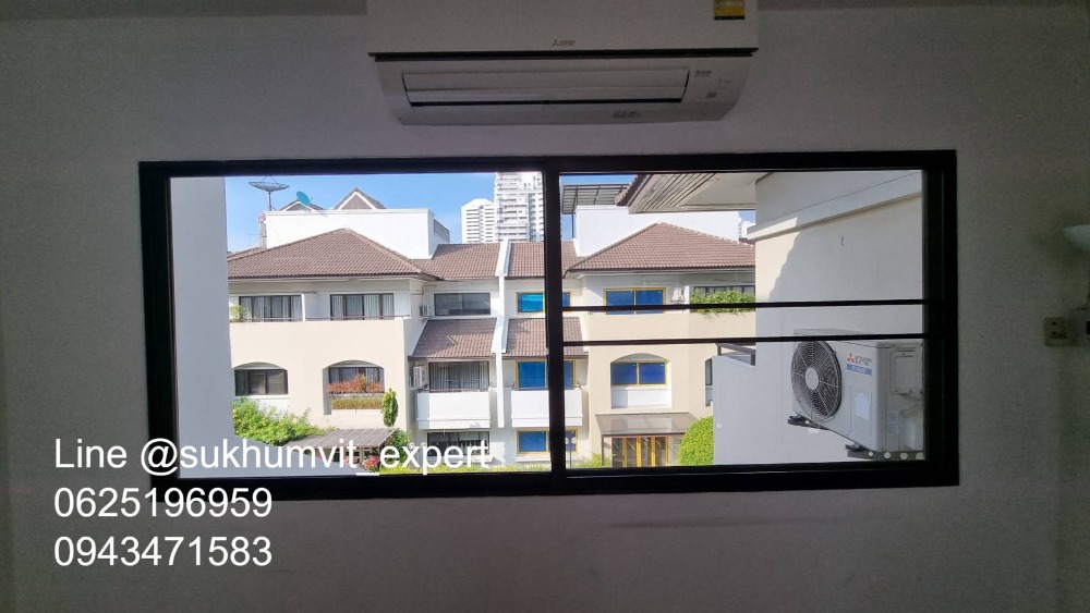 For SaleTownhomeSukhumvit, Asoke, Thonglor : 4-story townhome with rooftop, Soi Ekamai, land size 24 sq wah, usable area 270 sq m, has a swimming pool, beautiful view, calm, shady, good direction, not hot.