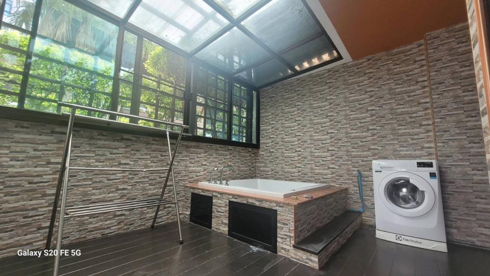 For RentCondoKaset Nawamin,Ladplakao : Condo for rent, Baan Navatara, Prasert Manookit/ Pradit Manootham
