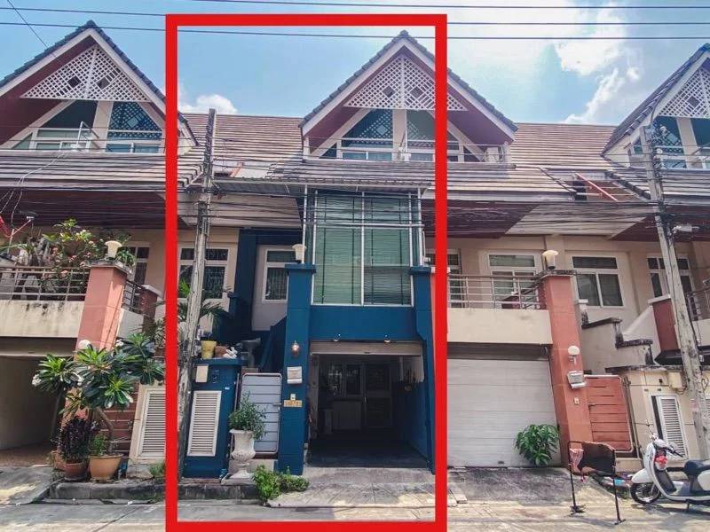 ให้เช่าทาวน์โฮมลาดพร้าว101 แฮปปี้แลนด์ : ⚡ ให้เช่า ทาวน์โฮม 3 ชั้น หมู่บ้าน เมอริท เพลส ลาดพร้าว 87 แยก 10 ใกล้ BTS ขนาด 21 ตร.ว. ⚡